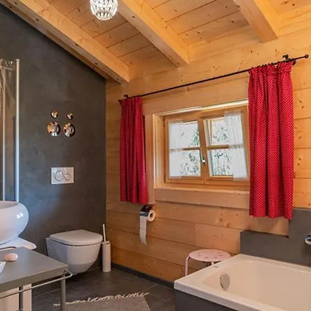 Alchemilla Apartment